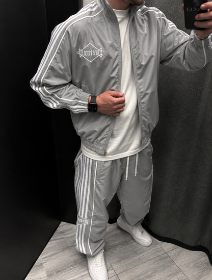 UNEFFECTED002 Мъжки Комплект с Ластик на крачола